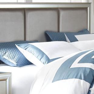 queen bedroom furniture